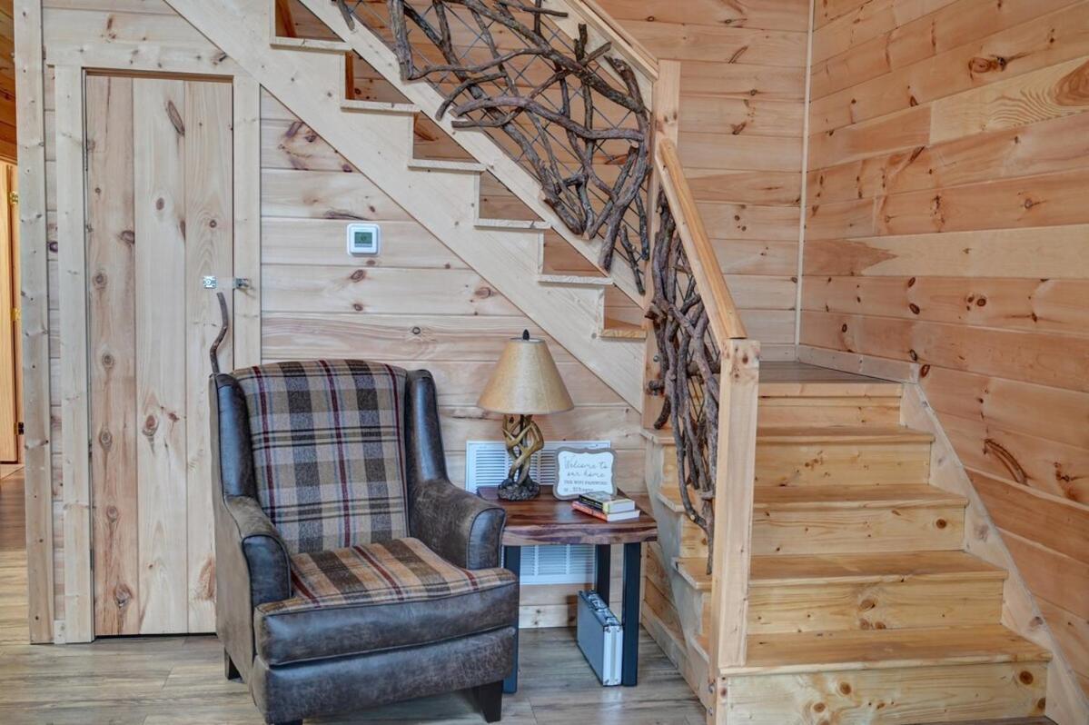 Twin Oaks Cabin บรายซันซิตี ภายนอก รูปภาพ