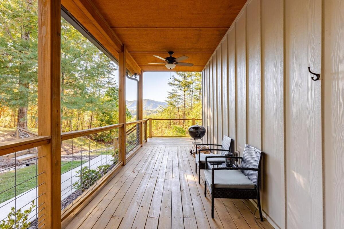 Twin Oaks Cabin บรายซันซิตี ภายนอก รูปภาพ