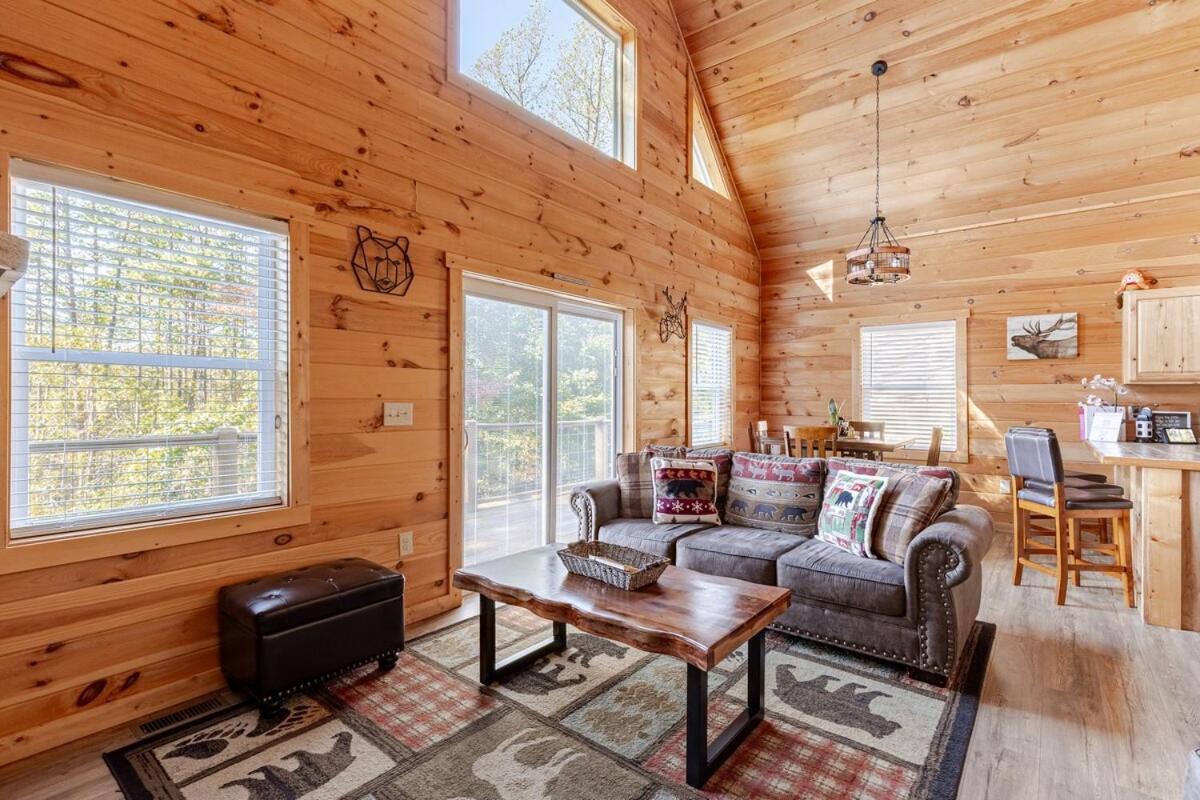 Twin Oaks Cabin บรายซันซิตี ภายนอก รูปภาพ